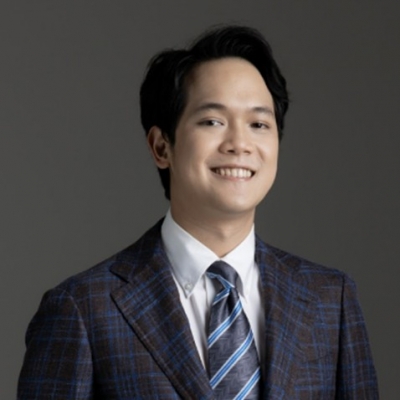 นายแพทย์พีรวัส ภูวัตณัฐสิทธิ์