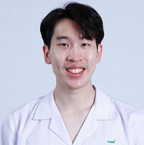 นายแพทย์ภาณุพงศ์ วงศ์โกศลจิต
