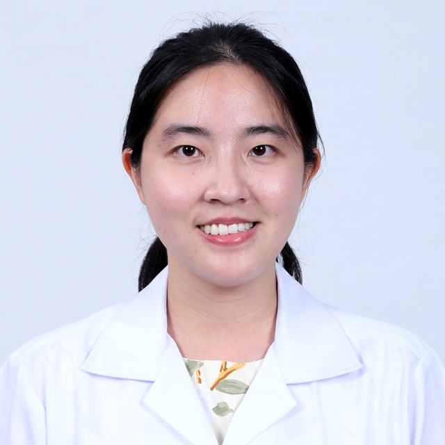 แพทย์หญิงภนิตา ปิ่นปรีชาชัย