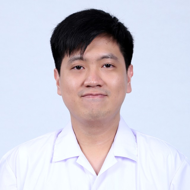 นายแพทย์ศุภวิชญ์ ทีปสิริลาภวัต